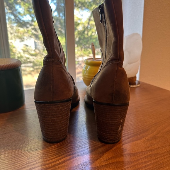 SOLD - Picture 13 of 13